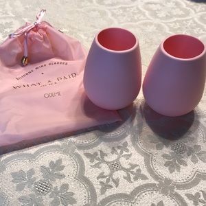 Silicone 2 wine glasses by Odeme. NEW